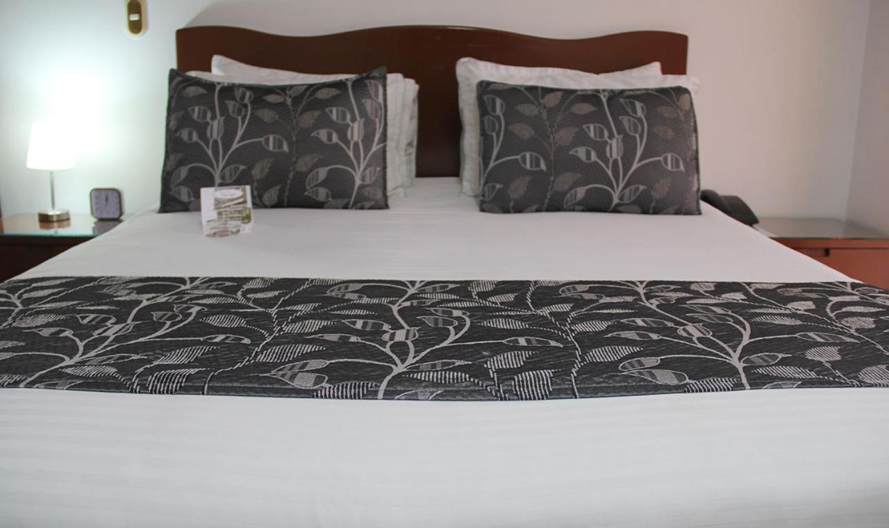 Aw Hotel Salitre Real Богота Екстериор снимка