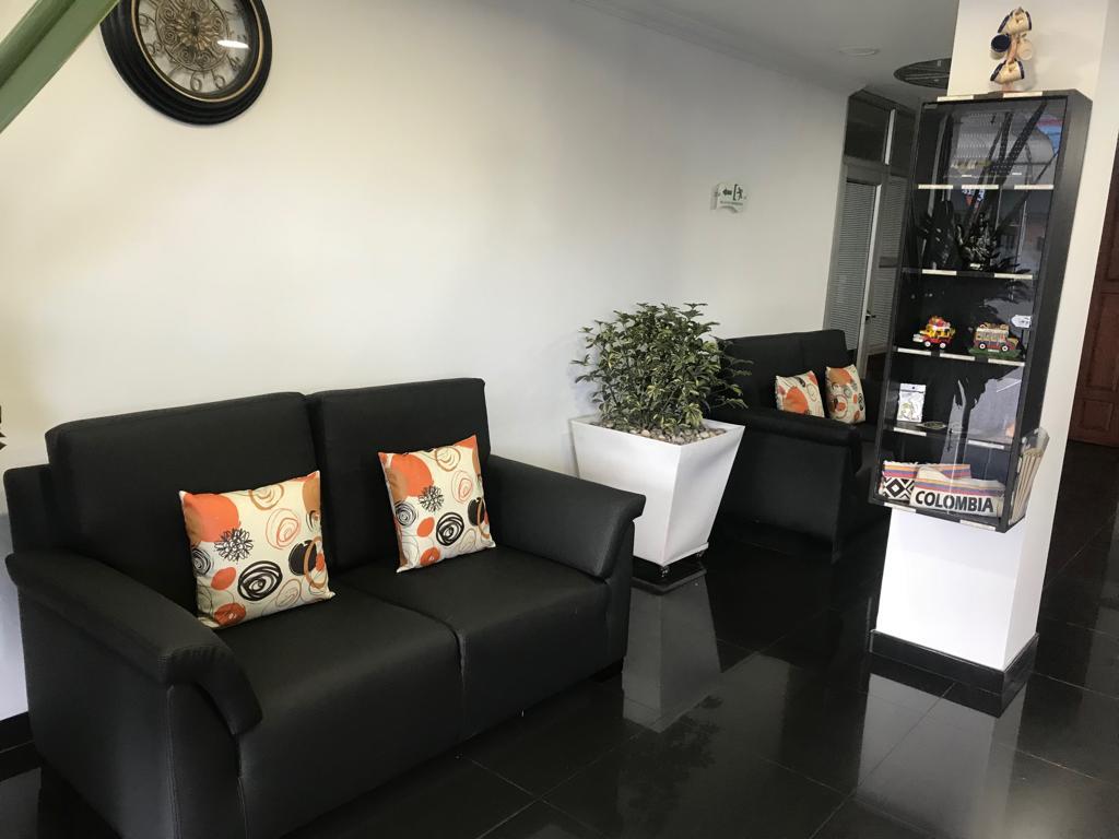 Aw Hotel Salitre Real Богота Екстериор снимка